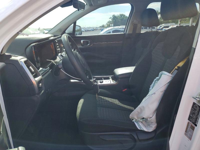 2022 Kia Sorento VIN 5XYRG4LC6NG142094 COPART salvage auction — SIDE, FL - CERT OF TITLE SLVG REBUILDABLE, sold $8,700 on 2026-07-06 (photo 7)