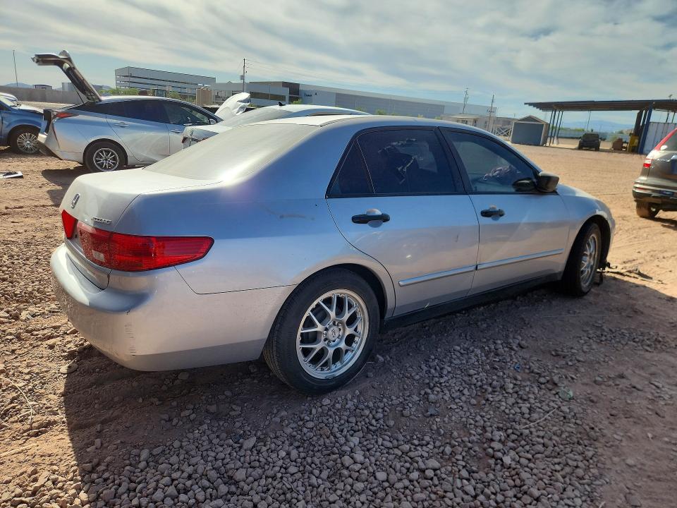 2005 Honda Accord VIN 1HGCM56125A009574 COPART salvage auction — FRONT END, Az - Cert Of Title - Salvage, sold $500 on 2026-07-02 (photo 3)