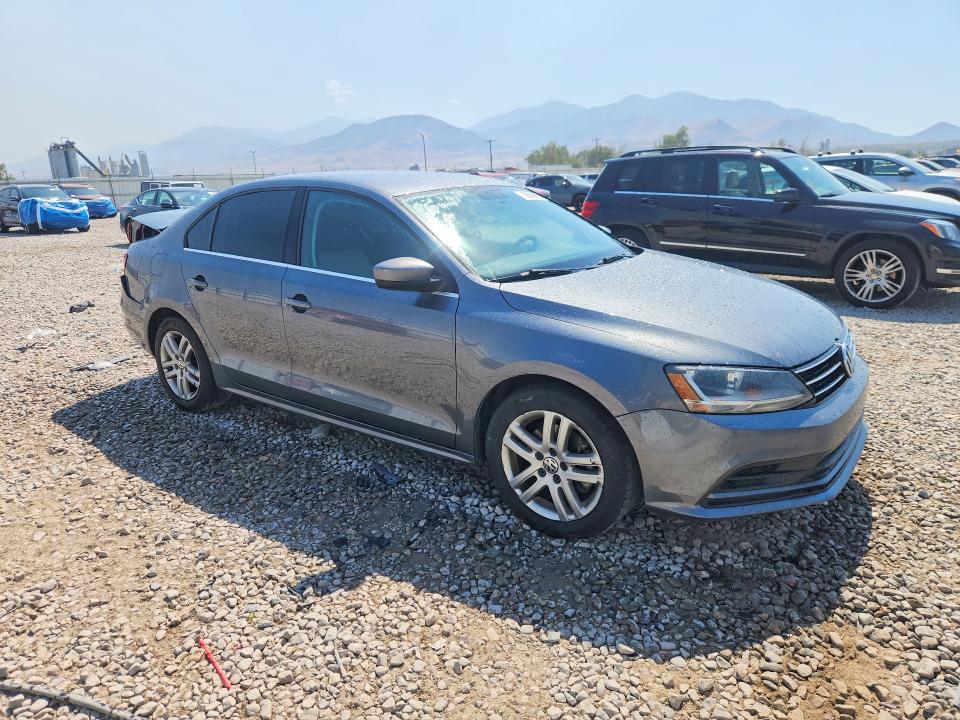 2017 Volkswagen Jetta VIN 3VW2B7AJ8HM253074 COPART salvage auction — REAR END, Ut - Salvage Certificate, sold $550 on 2026-07-24 (photo 4)