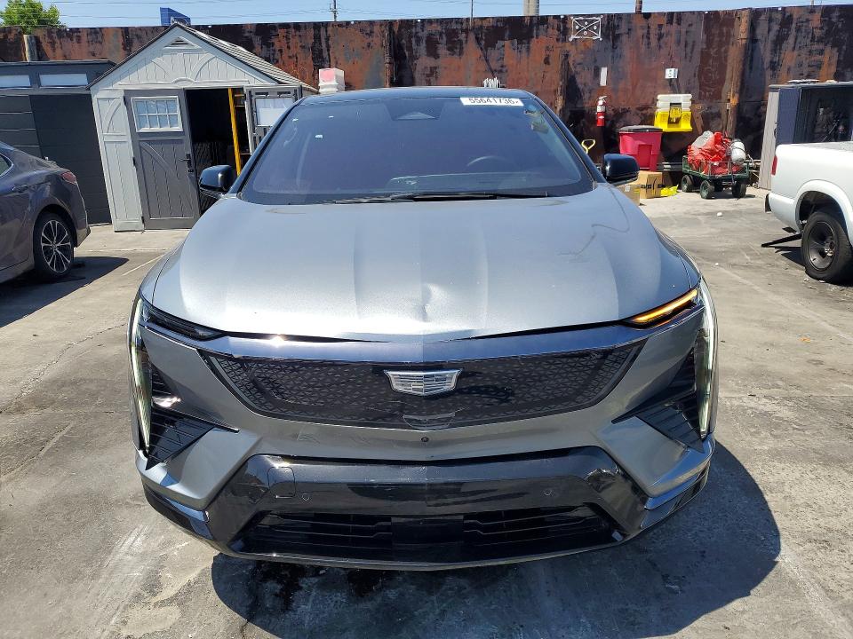 2026 Cadillac Optiq VIN 3GYK3GM50TS116899 COPART salvage auction — REAR END, Ca - Salvage Certificate, sold $9,000 on 2026-07-15 (photo 5)