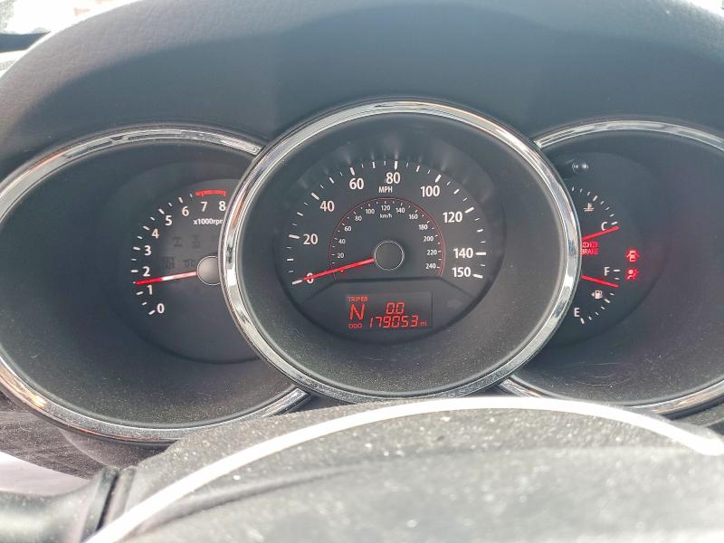 2011 Kia Sorento VIN 5XYKU4A2XBG072647 COPART salvage auction — MECHANICAL, Wa - Vehicle Cert Of Ownership-Titl, sold $1,100 on 2026-07-14 (photo 9)