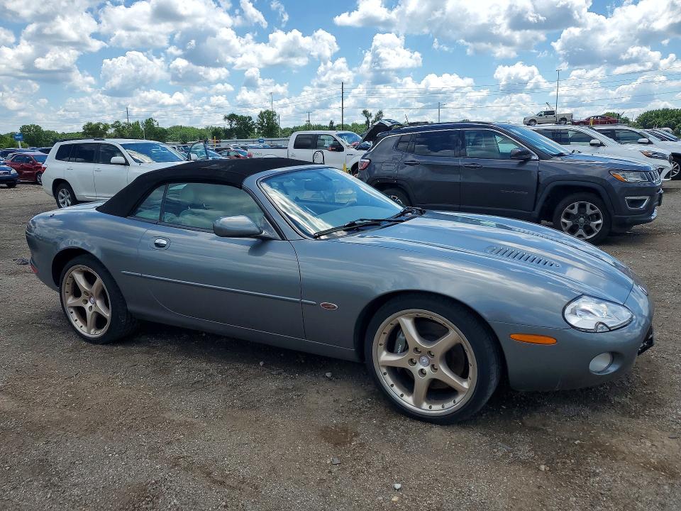 2002 Jaguar Xkr VIN SAJDA42B92PA26065 COPART salvage auction — HAIL, Ia - Cert Of Title-Salvage Title, sold $2,400 on 2026-07-31 (photo 4)