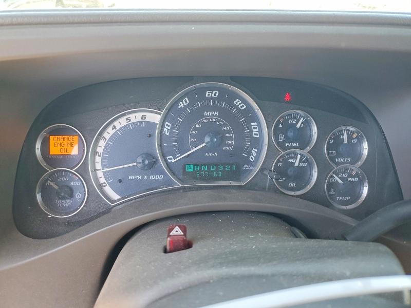 2002 Cadillac Escalade VIN 1GYEC63T32R259208 COPART salvage auction — MINOR DENT/SCRATCHES, Ca - Dis/Dlr/Exp App For Dup Clean, sold $525 on 2026-07-09 (photo 9)