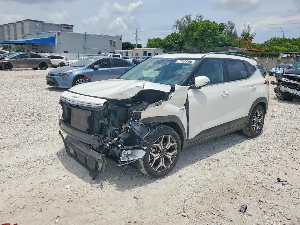 2023 Kia VIN KNDERCAAXP7409905 COPART salvage auction — FRONT END, Fl - Certificate Of Destruction, sold $900 on 2026-07-28 (photo 1)