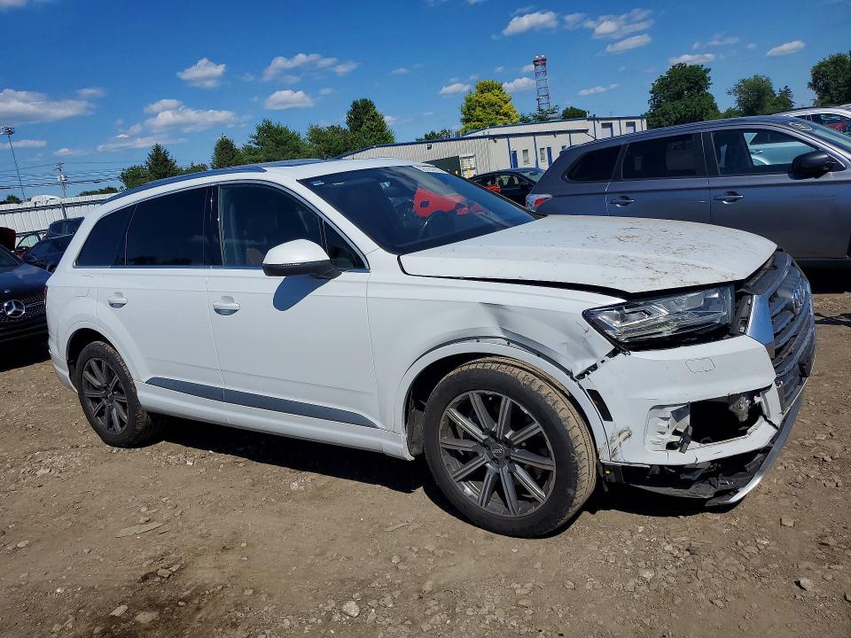 2018 Audi Q7 VIN WA1LAAF71JD028267 COPART salvage auction — FRONT END, Nj - Certificate Of Title, sold $5,600 on 2026-07-13 (photo 4)