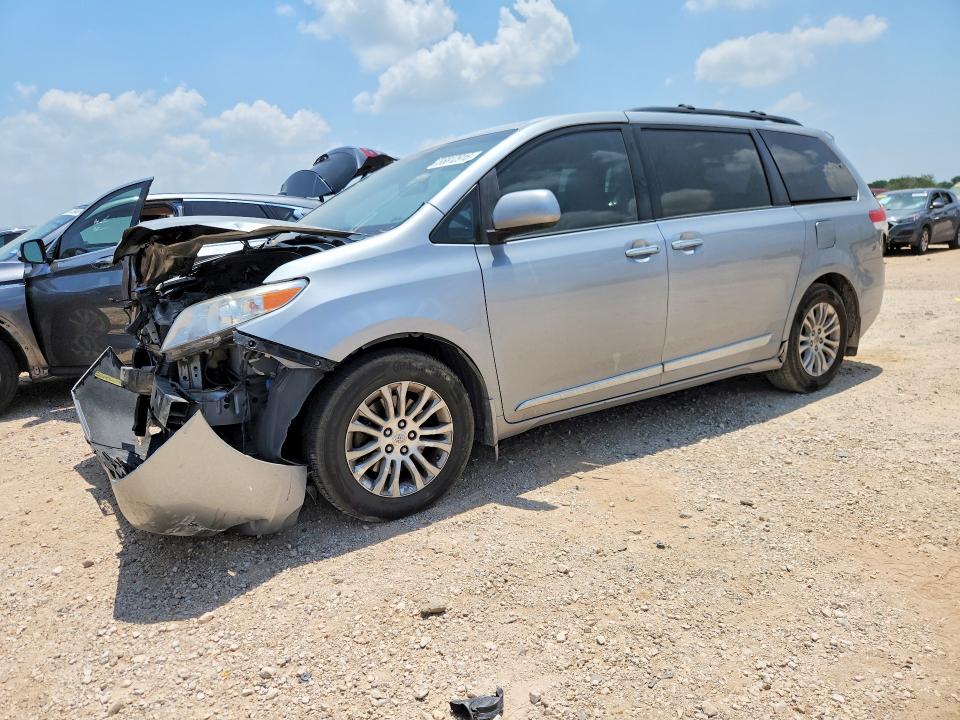 2014 Toyota VIN 5TDYK3DC2ES422522 COPART salvage auction — FRONT END, Tx - Salvage Vehicle Title, sold $2,250 on 2026-07-09 (photo 1)