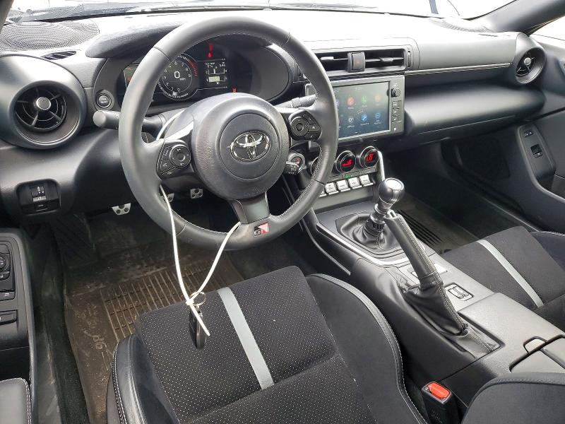 2025 Toyota Gr 86 VIN JF1ZNBE16S9755759 COPART salvage auction — REAR END, WA - BILL OF SALE, sold $13,200 on 2026-07-17 (photo 8)