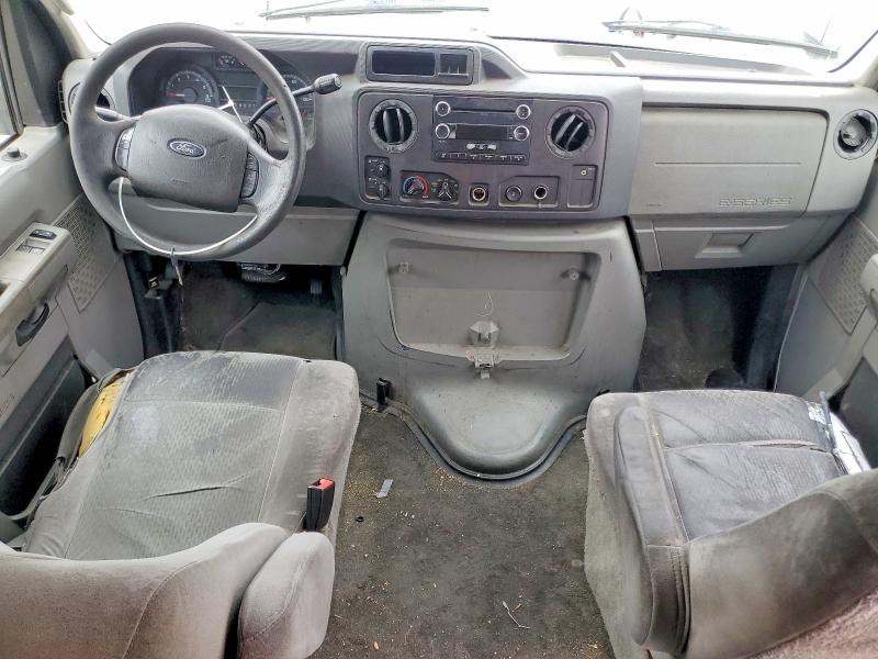 2011 Ford Econoline e350 VIN 1FBSS3BL1BDA35836 COPART salvage auction — MINOR DENT/SCRATCHES, Ca - Dis/Dlr/Exp Only Clean Title, sold $850 on 2026-07-02 (photo 8)