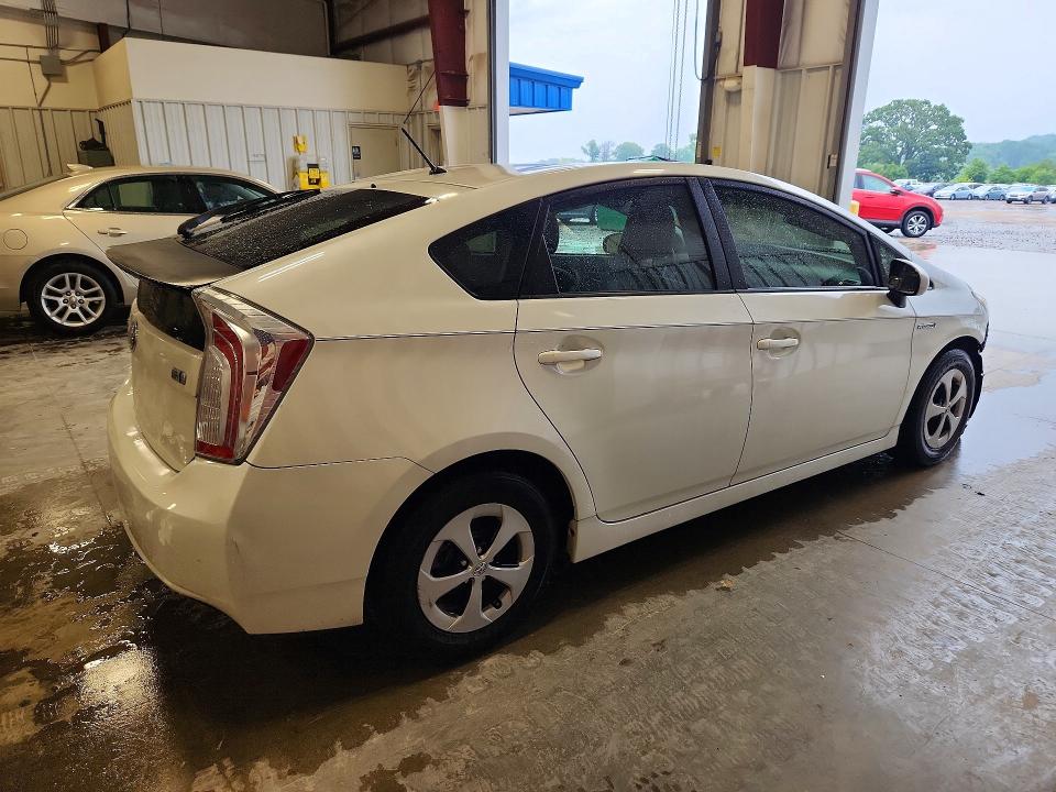 2014 Toyota Prius VIN JTDKN3DU9E1751012 COPART salvage auction — FRONT END, Wi - Junked Vehicle Bill Of Sale, sold $1,300 on 2026-07-07 (photo 3)