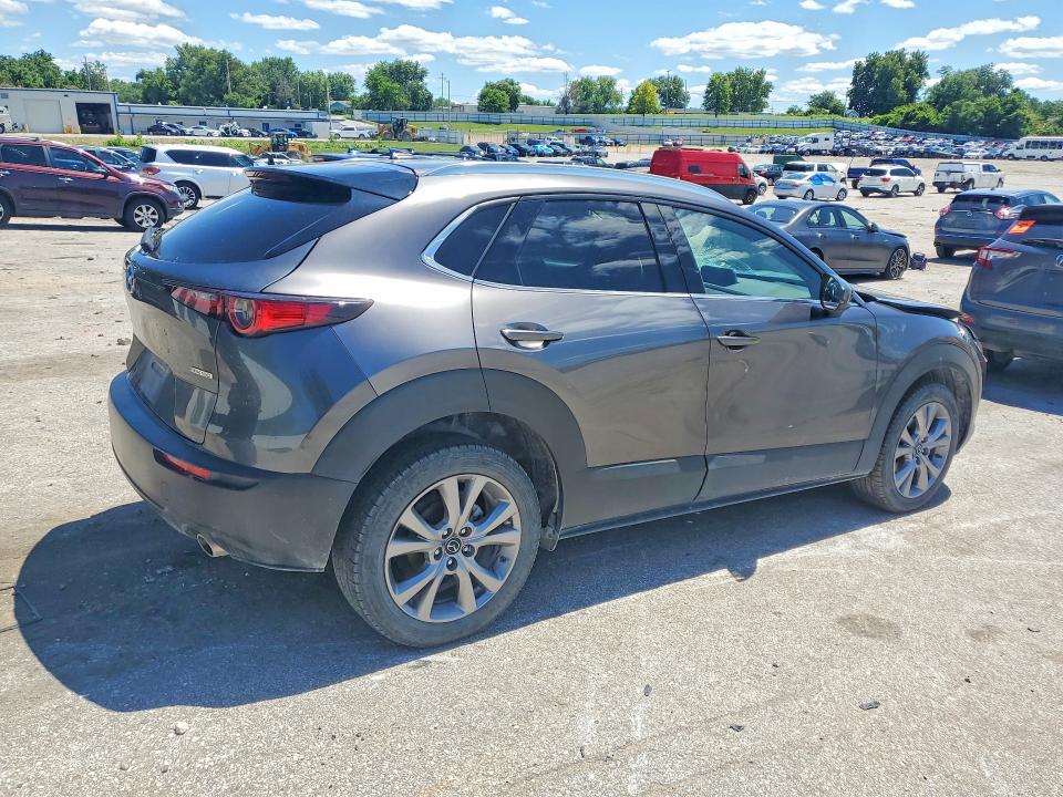 2021 Mazda Cx-30 VIN 3MVDMADM0MM228087 COPART salvage auction — FRONT END, Mo - Salvage Certificate Of Title, sold $425 on 2026-07-24 (photo 3)