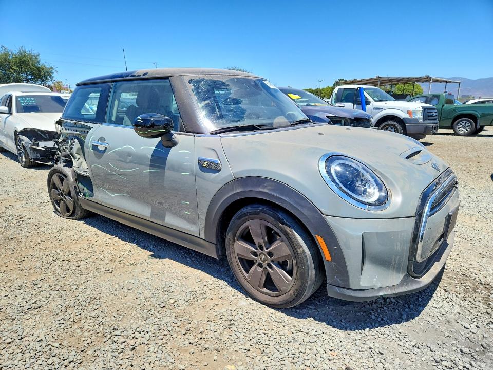 2023 Mini Cooper VIN WMW13DJ04P2T37185 COPART salvage auction — REAR END, Ca - Salvage Certificate, sold $125 on 2026-07-28 (photo 4)