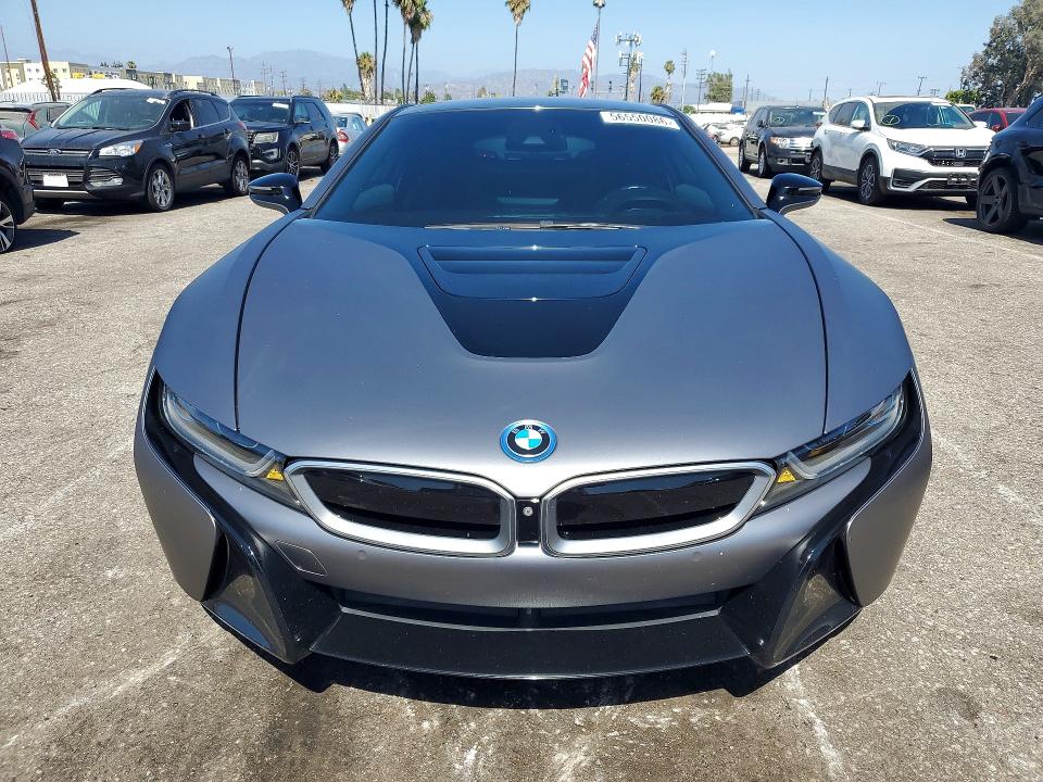 2019 BMW I8 VIN WBY2Z4C59K7F14566 COPART salvage auction — NORMAL WEAR, Ca - Dis/Dlr/Exp Only Clean Title (P), sold $60,000 on 2026-07-02 (photo 5)