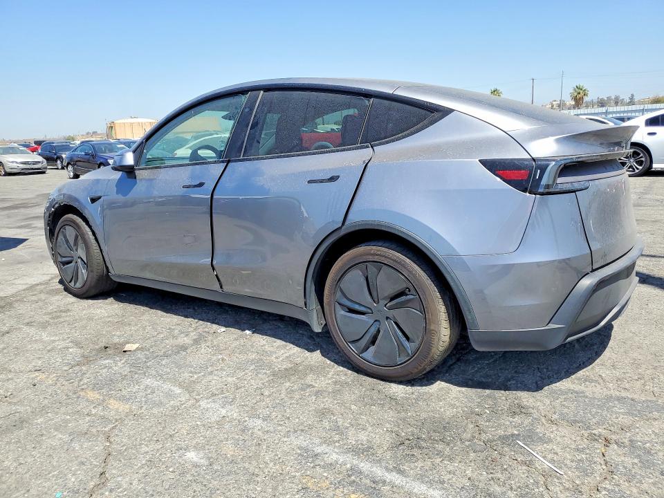 2026 Tesla Model y VIN 7SAYGDEE2TF343637 COPART salvage auction — FRONT END, Salvage Title, sold $18,400 on 2026-07-13 (photo 2)