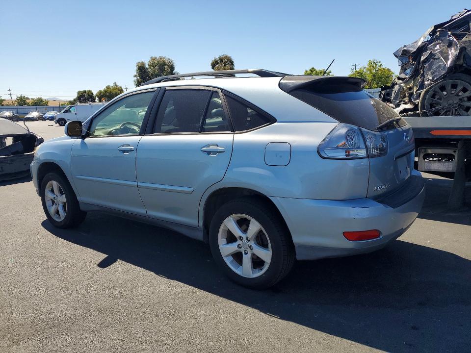 2005 Lexus Rx VIN JTJHA31U450075226 COPART salvage auction — MINOR DENT/SCRATCHES, Ca - Dis/Dlr/Exp Only Clean Title, sold $1,400 on 2026-07-29 (photo 2)