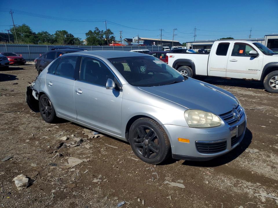 2006 Volkswagen Jetta VIN 3VWRF71K16M752789 COPART salvage auction — REAR END, Il - Salvage Certificate, sold $425 on 2026-07-17 (photo 4)