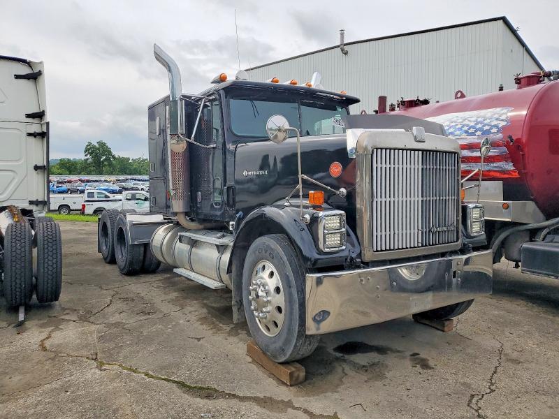 1993 International 9000-series VIN 2HSFBMZR9PC070345 COPART salvage auction — NORMAL WEAR, Ok - Certificate Of Title, sold $4,300 on 2026-07-07 (photo 1)