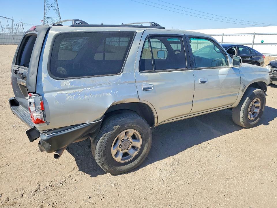 1999 Toyota 4runner VIN JT3GN86RXX0119614 COPART salvage auction — REAR END, Ca - Dis/Dlr/Exp Only Clean Title, sold $400 on 2026-07-20 (photo 3)