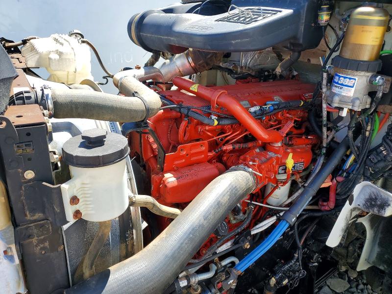 2019 International VIN 3HTDTAPT8KN100472 COPART salvage auction — FRONT END, Al - Cert Of Title-Flood Salvage (P), sold $17,000 on 2026-07-09 (photo 7)