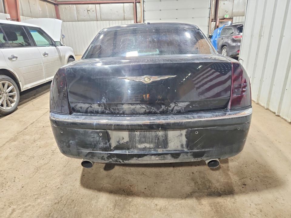 2006 Chrysler 300 VIN 2C3LA63H46H291240 COPART salvage auction — SIDE, Ak - Cert Of Veh Title-Reconstructe, sold $25 on 2026-07-28 (photo 6)