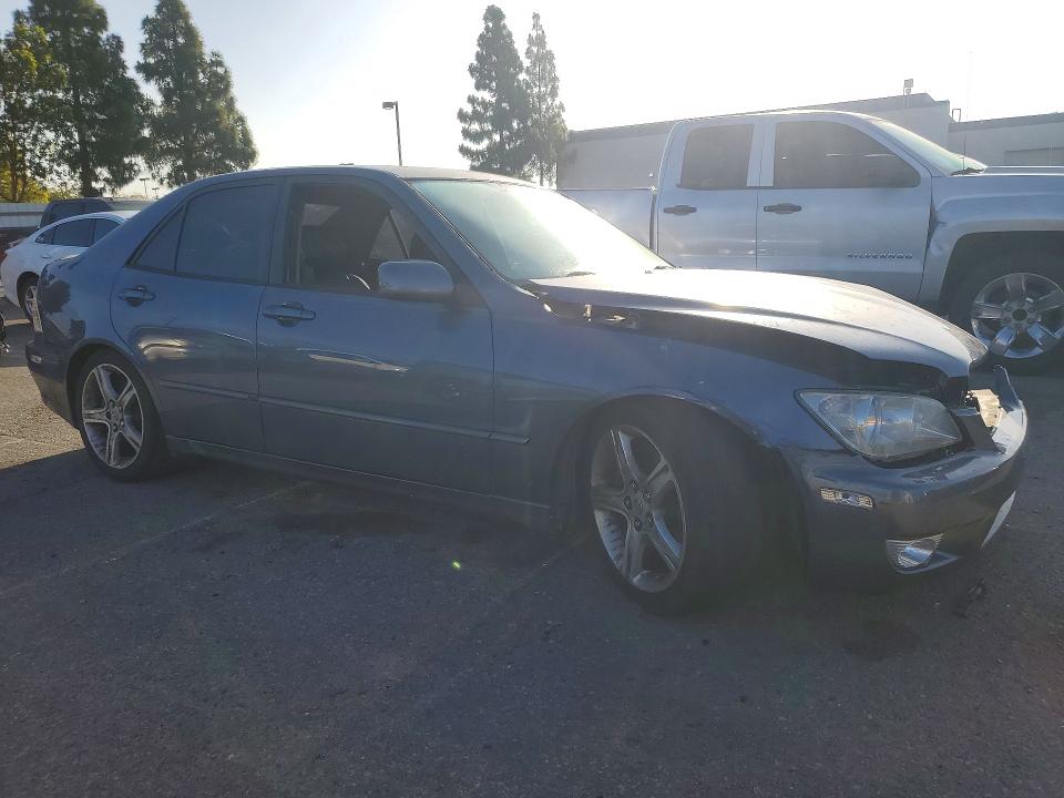 2004 Lexus Is 300 VIN JTHBD192540090628 COPART salvage auction — FRONT END, Ca - Salvage Certificate, sold $500 on 2026-07-14 (photo 4)