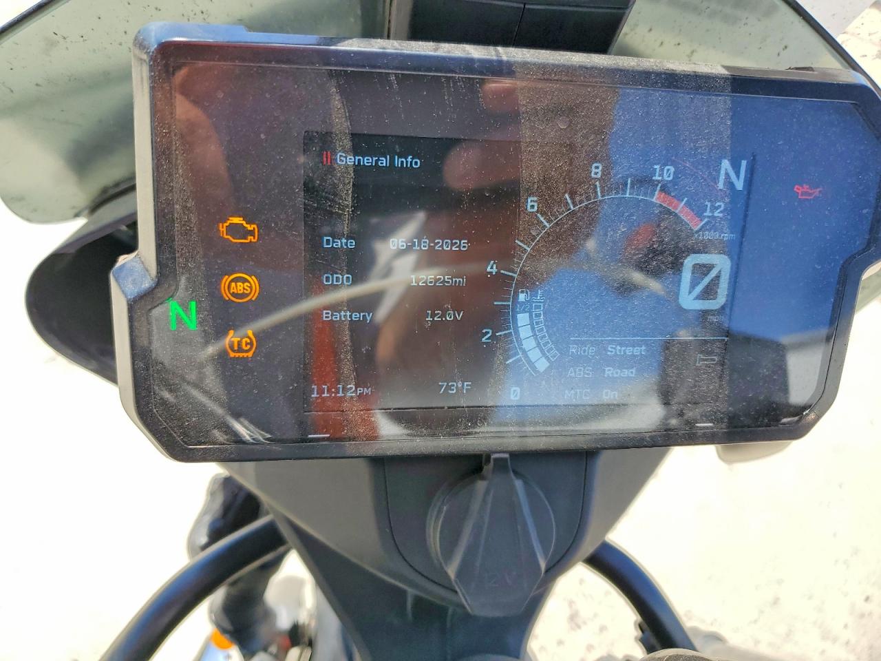 2021 Ktm 890 VIN VBKTS6401MM805183 COPART salvage auction — Front End, CA - SALVAGE CERTIFICATE, sold $1,850 on 2026-07-09 (photo 7)