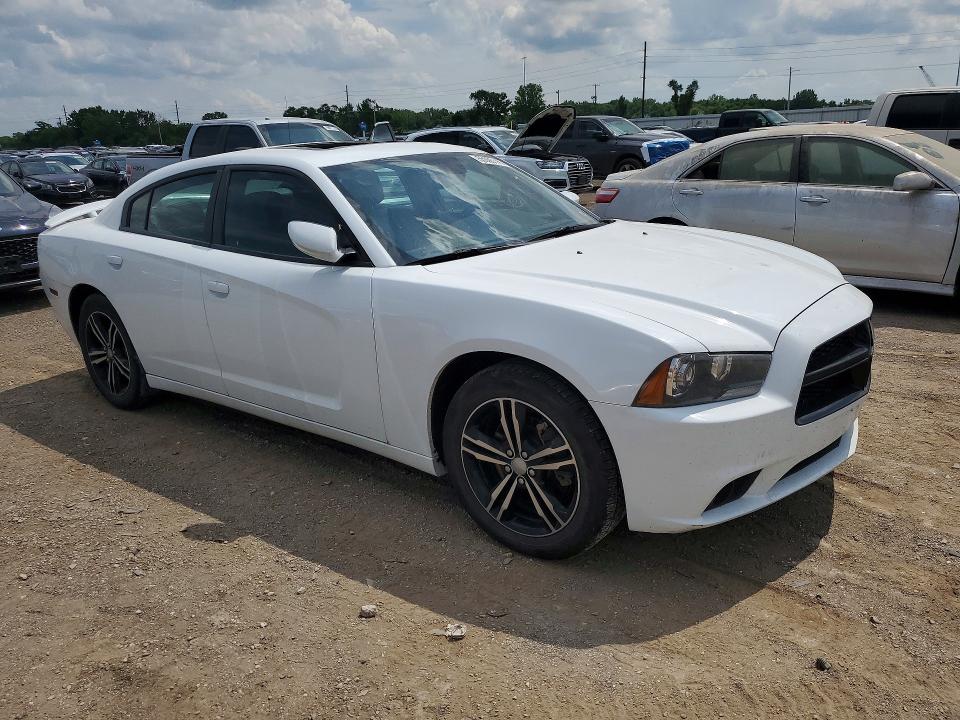 2013 Dodge Charger VIN 2C3CDXJG9DH656435 COPART salvage auction — HAIL, Ia - Cert Of Title-Salvage Title, sold $2,400 on 2026-07-31 (photo 4)