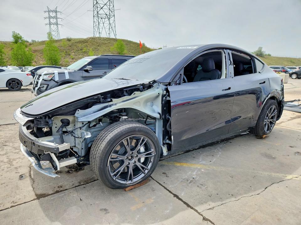 2025 Tesla VIN 7SAYGDEE7SF258968 COPART salvage auction — FRONT END, Co - Public - Salvage Title, sold $9,500 on 2026-08-03 (photo 1)