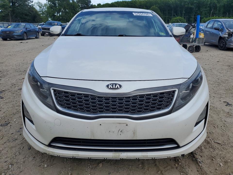 2014 Kia VIN KNAGM4AD5E5064358 COPART salvage auction — NORMAL WEAR, Va - Certificate Of Title (P), sold $725 on 2026-07-07 (photo 5)