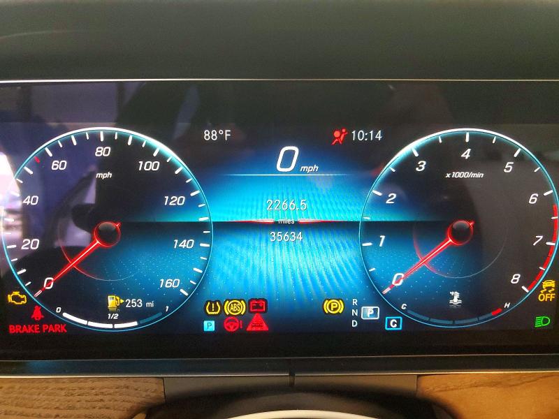 2022 Mercedes-benz E-klasse VIN W1KZF8DB7NB089776 COPART salvage auction — WATER/FLOOD, Ky - Cert Of Title-Salvage Water, sold $800 on 2026-07-27 (photo 9)