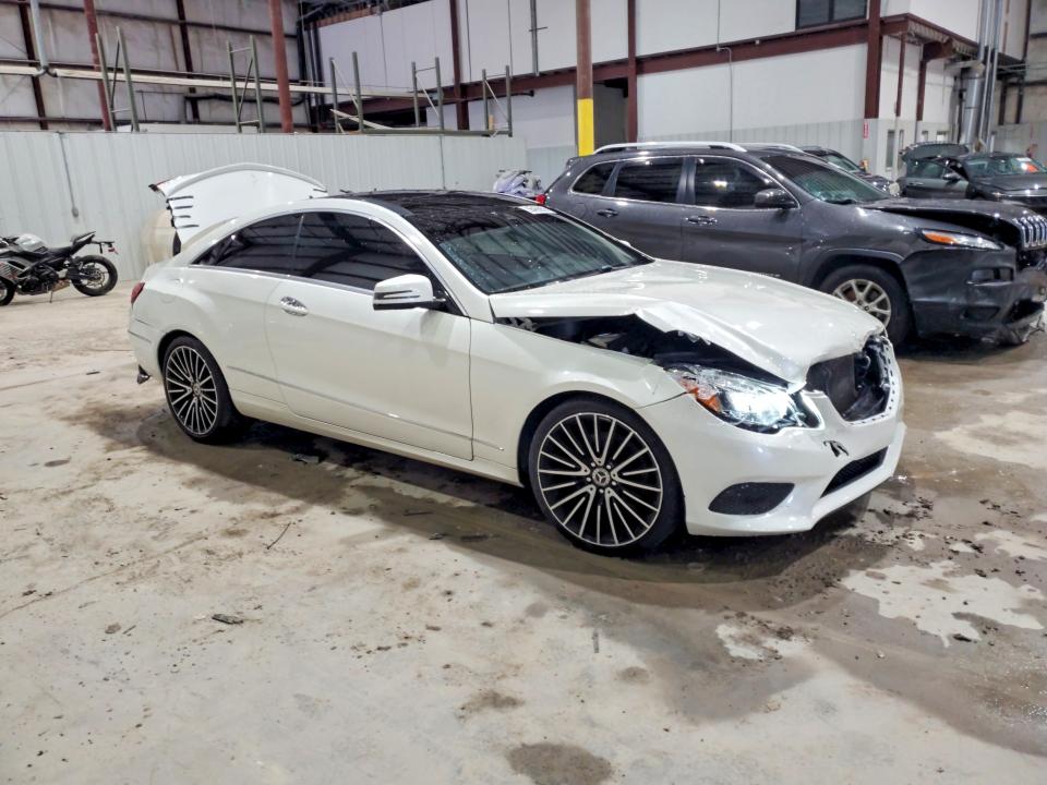 2015 Mercedes-benz E-klasse VIN WDDKJ6HB9FF297098 COPART salvage auction — FRONT END, Ky - Bill Of Sale/Part Only/No Titl, sold $850 on 2026-07-15 (photo 4)