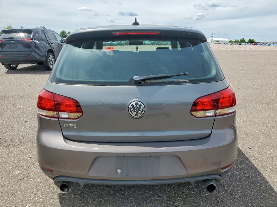 2010 Volkswagen Gti VIN WVWEV7AJ8AW231458 COPART salvage auction — FRONT END, Fl - Cert Of Title-Rebuilt, sold $500 on 2026-08-04 (photo 6)