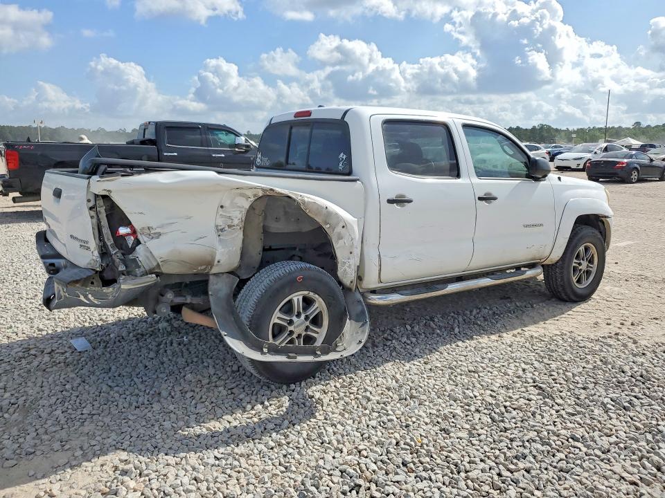 2011 Toyota Tacoma VIN 5TFJX4GN5BX001941 COPART salvage auction — REAR END, TX - SALVAGE VEHICLE TITLE (P), sold $150 on 2026-07-24 (photo 3)
