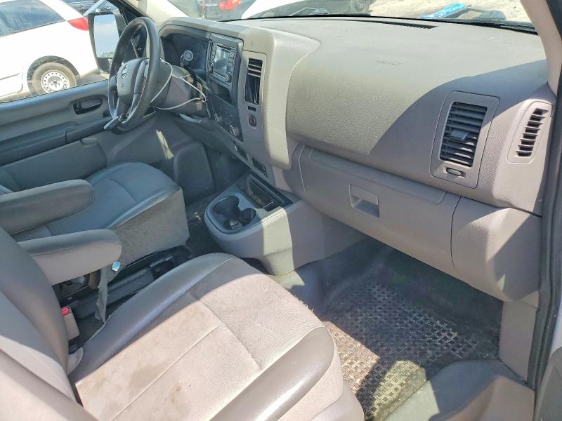 2018 Nissan VIN 1N6BF0LY2JN813852 COPART salvage auction — NORMAL WEAR, Az - Certificate Of Title, sold $550 on 2026-07-20 (photo 8)