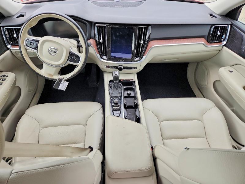 2019 Volvo VIN 7JRA22TK3KG001274 COPART salvage auction — ROOF, Nj - Cert Of Title-Salvage, sold $8,000 on 2026-07-24 (photo 8)