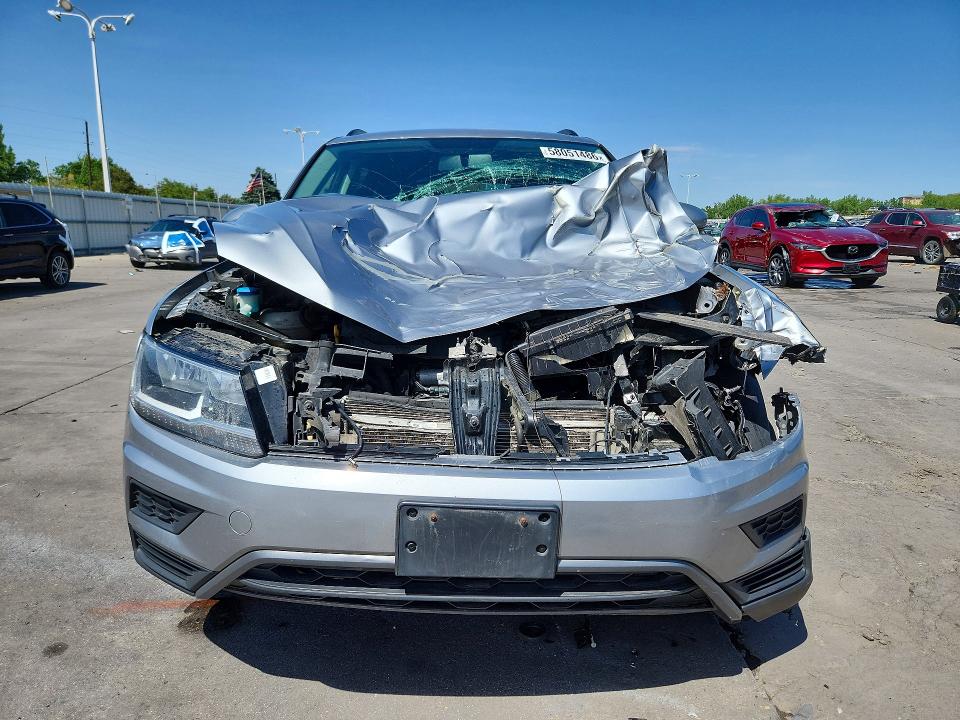 2020 Volkswagen Tiguan VIN 3VV0B7AXXLM093305 COPART salvage auction — FRONT END, Co - Public - Salvage Title, sold $2,200 on 2026-08-03 (photo 5)