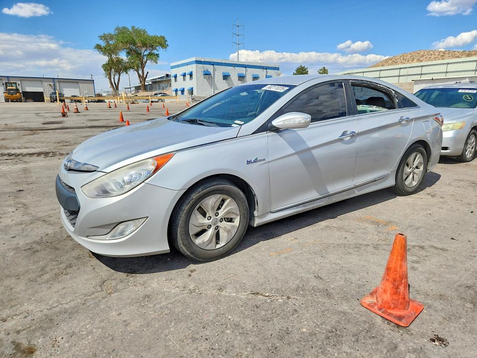 2015 Hyundai VIN KMHEC4A49FA137667 COPART salvage auction — FRONT END, Nm - Certificate Of Title, sold $800 on 2026-07-28 (photo 1)