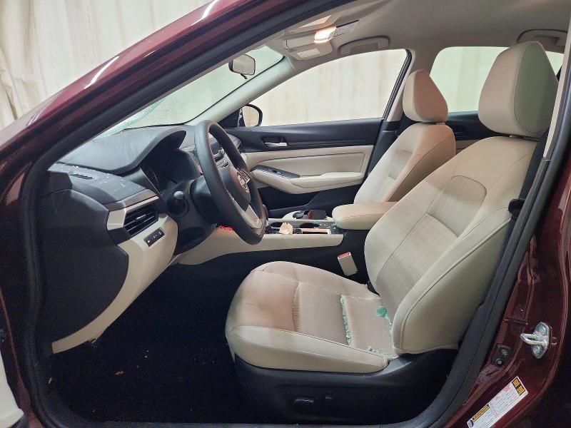 2025 Nissan Altima VIN 1N4BL4DV8SN402647 COPART salvage auction — MINOR DENT/SCRATCHES, KS - CERTIFICATE OF TITLE (P), sold $13,900 on 2026-07-02 (photo 7)