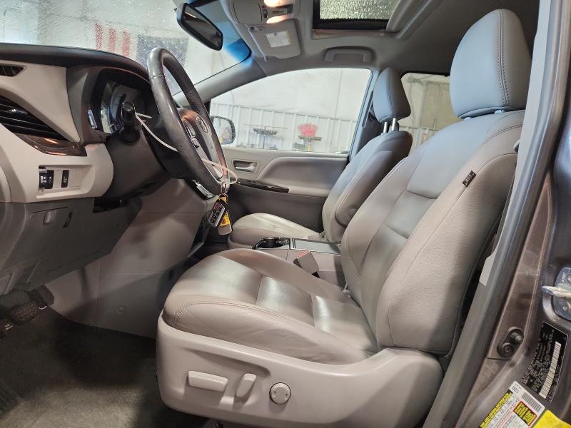 2017 Toyota Sienna VIN 5TDYZ3DC7HS872442 COPART salvage auction — HAIL, Salvage Title, sold $15,700 on 2026-07-14 (photo 7)