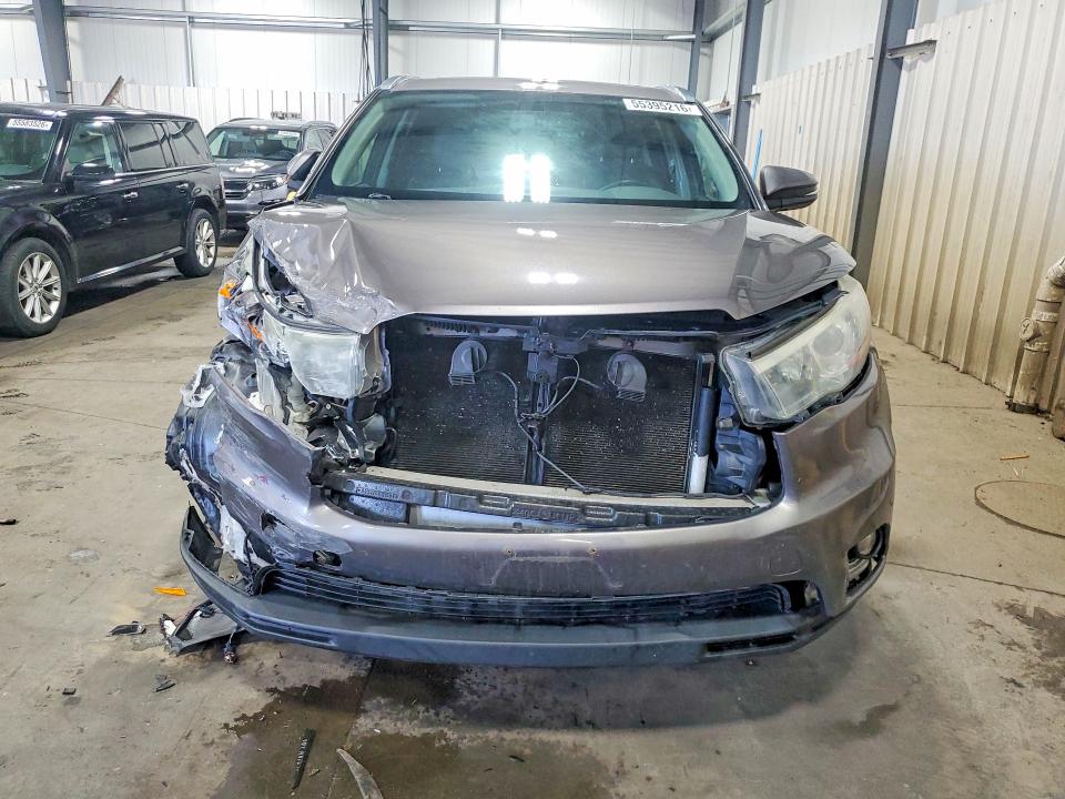 2014 Toyota VIN 5TDDKRFH7ES048662 COPART salvage auction — FRONT END, Mn - Cert Of Title-Salvage, sold $250 on 2026-07-21 (photo 5)