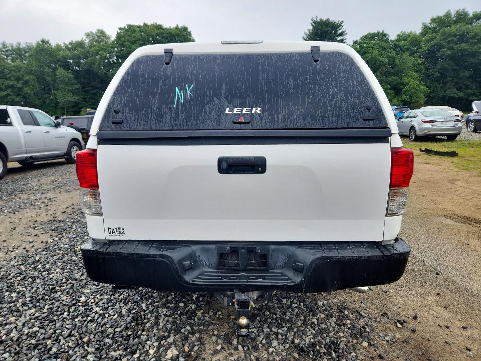 2013 Toyota VIN 5TFUY5F17DX306584 COPART salvage auction — MINOR DENT/SCRATCHES, Nc - Certificate Of Title (P), sold $6,700 on 2026-07-29 (photo 6)