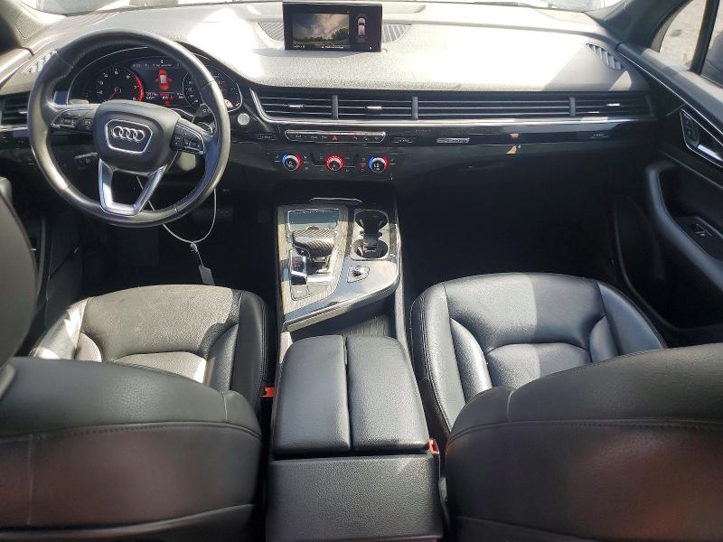 2018 Audi Q7 VIN WA1LAAF78JD011742 COPART salvage auction — MINOR DENT/SCRATCHES, Fl - Dealer Only Clean Title, sold $3,400 on 2026-07-27 (photo 8)