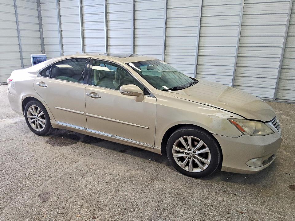 2012 Lexus Es 350 VIN JTHBK1EG7C2505149 COPART salvage auction — MINOR DENT/SCRATCHES, FL - CERTIFICATE OF TITLE, sold $10 on 2026-07-28 (photo 4)