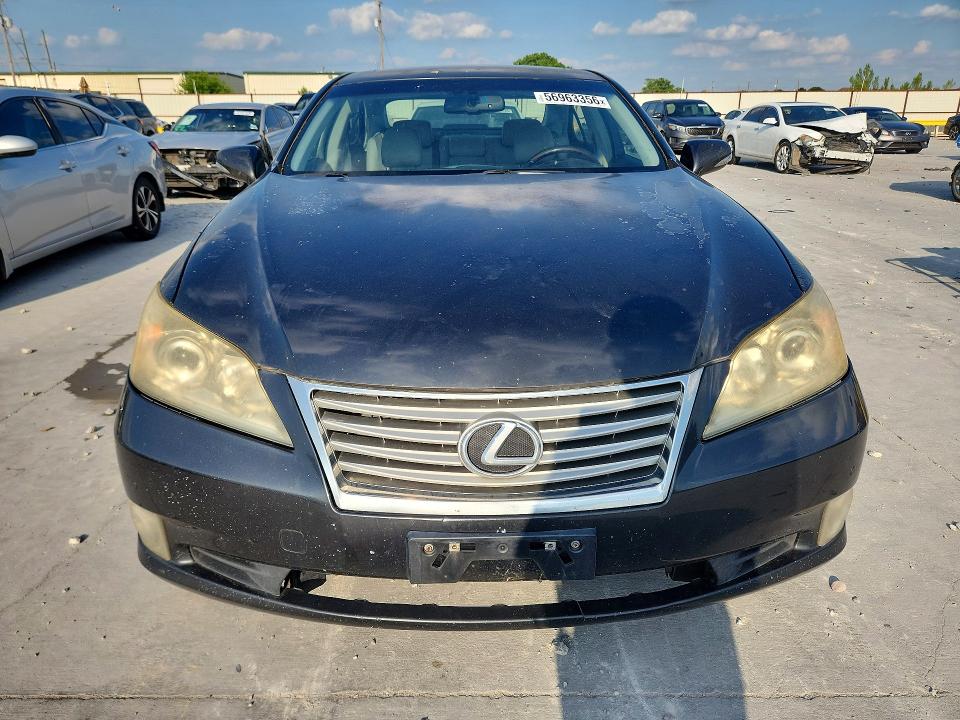 2011 Lexus Es 350 VIN JTHBK1EG3B2471404 COPART salvage auction — MINOR DENT/SCRATCHES, Tx - Certificate Of Title, sold $2,200 on 2026-07-07 (photo 5)