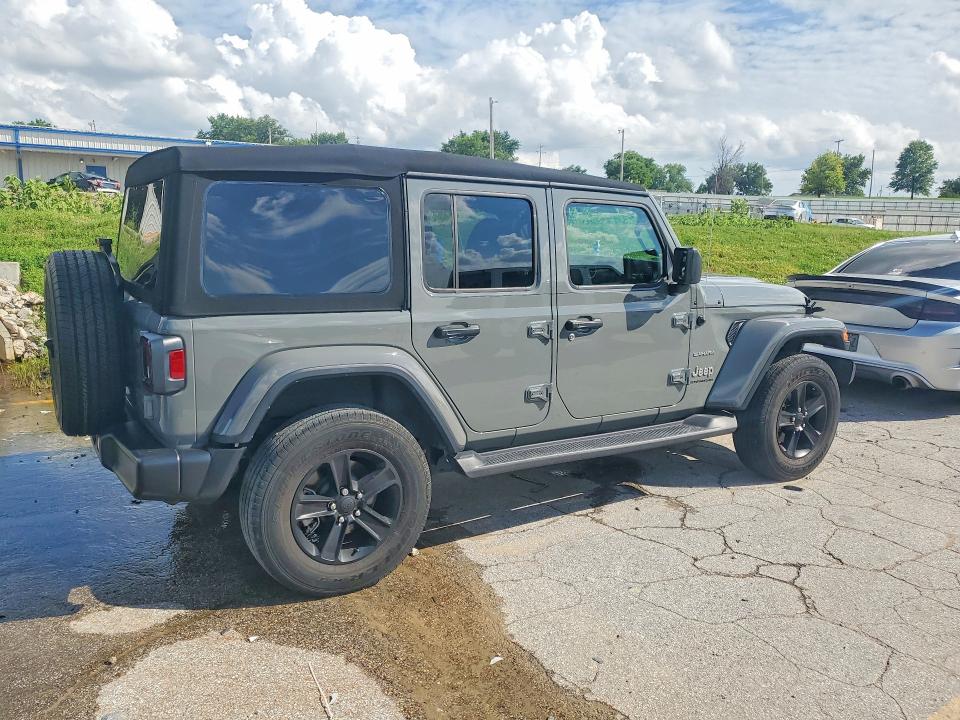 2023 Jeep Wrangler / VIN 1C4HJXEN0PW677098 COPART salvage auction — MINOR DENT/SCRATCHES, Mo - Certificate Of Title, sold $22,500 on 2026-07-02 (photo 3)