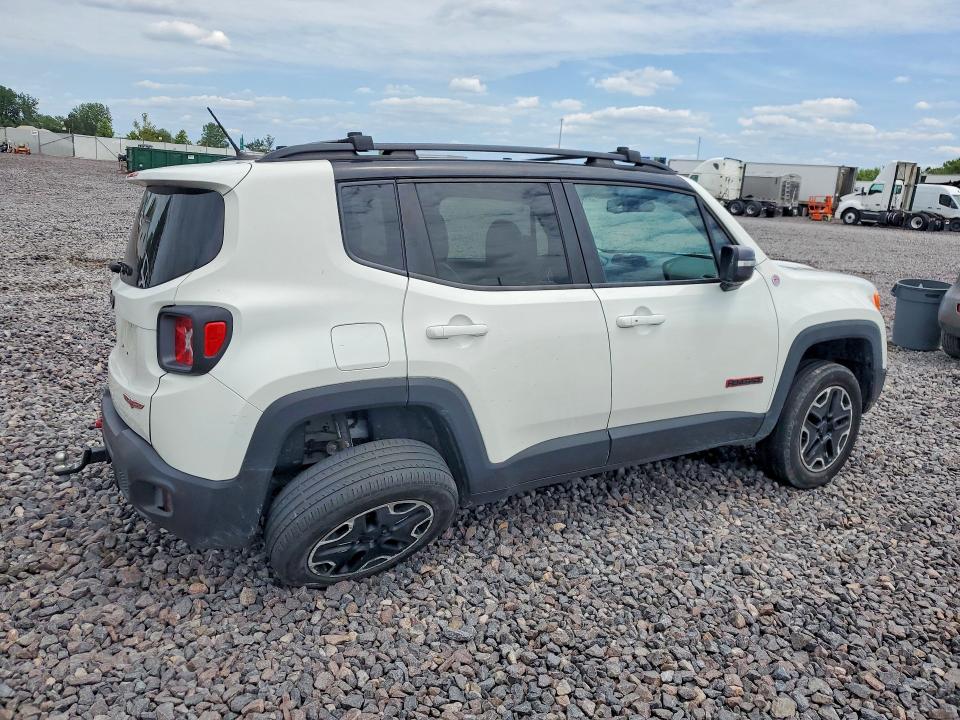 2016 Jeep Renegade VIN ZACCJBCTXGPD04632 COPART salvage auction — REAR END, In - Cert Of Title-Salvage Title, sold $600 on 2026-07-28 (photo 3)