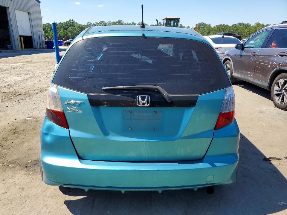 2013 Honda Fit VIN JHMGE8H38DC023039 COPART salvage auction — ROLLOVER, Ga - Bill Of Sale - Parts Only, sold $325 on 2026-07-16 (photo 6)