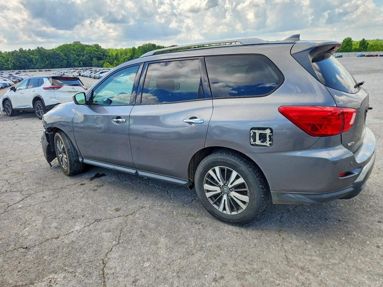 2019 Nissan Pathfinder VIN 5N1DR2MN8KC627566 COPART salvage auction — Front End, MS - CERTIFICATE OF TITLE, sold $2,400 on 2026-07-09 (photo 2)