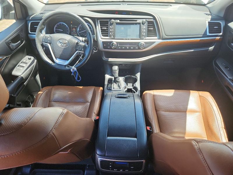 2018 Toyota Highlander VIN 5TDDZRFH2JS891304 COPART salvage auction — REAR END, Il - Salvage Certificate, sold $12,100 on 2026-07-28 (photo 8)