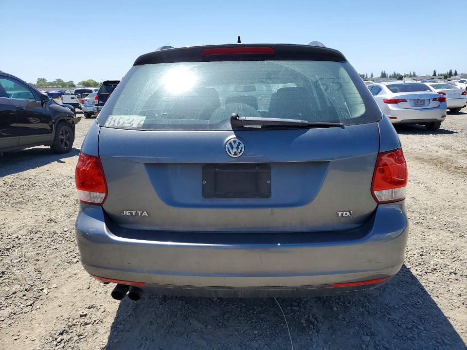 2013 Volkswagen Jetta VIN 3VWPL7AJ2DM628146 COPART salvage auction — NORMAL WEAR, Ca - Dis/Dlr/Exp App For Dup Clean, sold $975 on 2026-07-09 (photo 6)