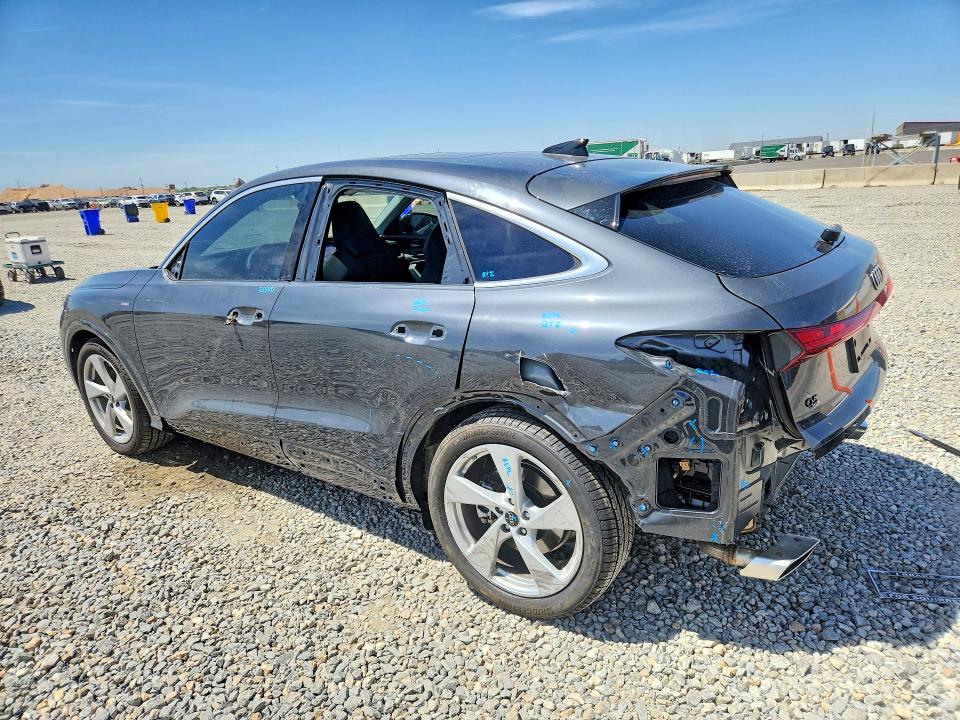 2025 Audi Q5 VIN WA1FAAGU8S2117042 COPART salvage auction — SIDE, CO - SALVAGE TITLE, sold $26,750 on 2026-08-25 (photo 2)